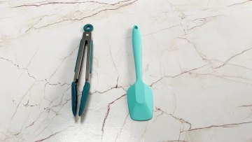 HOZ Silicone Spatula & Silicone Tong Set of 2, Kitchen utensil sets, Heat Resistant with Stainless Steel for BBQ Grill & Baking1