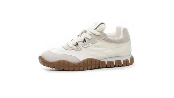 Women's Thick Soled Casual and Fashionable Sports Shoes1