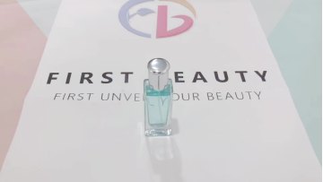 50ml Square Rectangular Thick Bottom Refillable Clear Perfume Spray Bottle Wholesale1