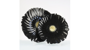 Flower Shaped Glass Plates