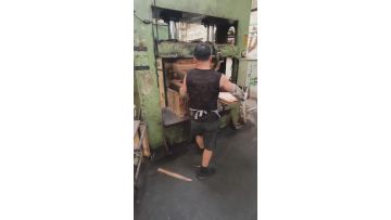 bent wood production 8