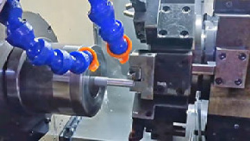 Precision CNC machining of machine parts