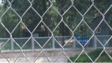 Direct factory high quality pvc coated used chain link fence galvanized wire fence1