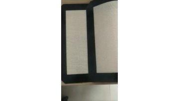 High temperature resistant silicone oven mat