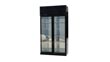 Glass door refrigerator