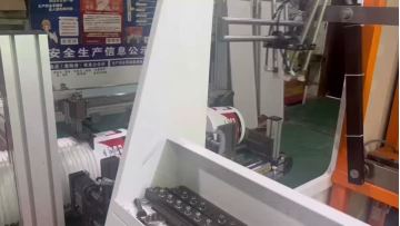 Bucket screen printing line
