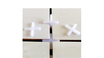 The cross leveling device