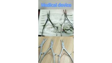 Plasma polishing of medical devices
