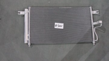 Ac Condenser for HYUNDAI ACCENT GL L4 1.6L 01-06 OEM 9760625500 Car Condenser1