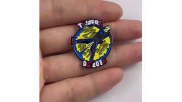 Custom Enamel Badges