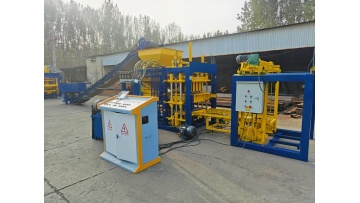 QT4-15 Hollow Block Machine