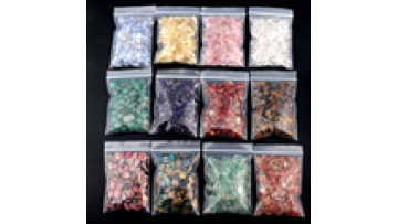 Wholesale Natural Polished Crystals Healing Stones Chips Natural Amethyst Rose Quartz Crystal Gravels in Bags for Decoration1