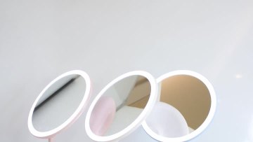 Lighted Travel Makeup Mirror