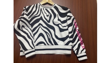 KARL LAGERFELD ZEBRA PRINT SWEARTHISR