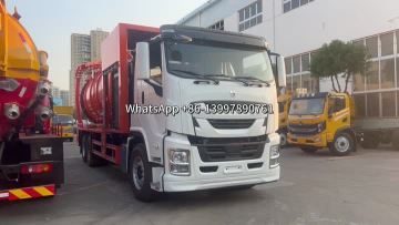 ISUZU sewage vacuum suction tanker truck