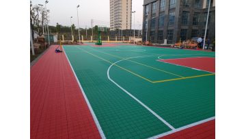 outdoor basketball court 0918