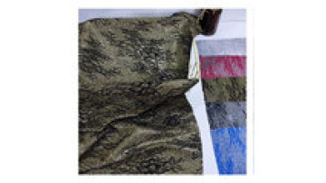 Hot Selling Fashion Sparkle Shiny Sliver Knitted Metallic Stretch Lurex Glitter Mesh Fabric for wedding evening dress1