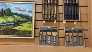 ACRYLIC PAINTING BRUSH