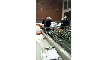 quilts covering machine