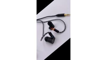 HiFi Earphones.mp4