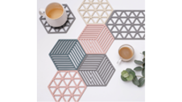 BPA-Free Heat-Resistant Silicone Placemats & Coasters for Bowls, Cups, and Tableware1