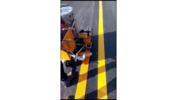 Hot melt road marking machine