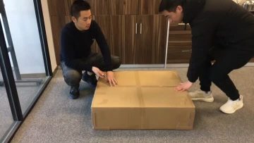 UD-ZH-3 Unboxing of Pneumatic folding table.mp4