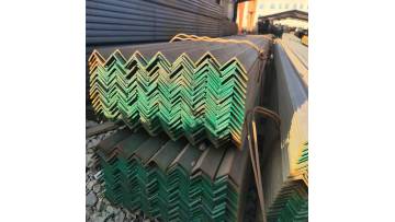 High-quality Angle Steel