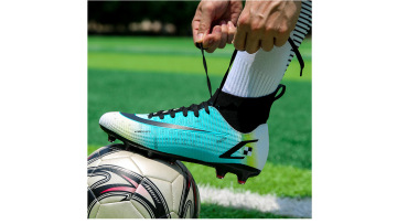 soccer shoes