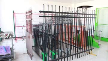 Hot sale best price powder coating rod wrought iron fence philippines1