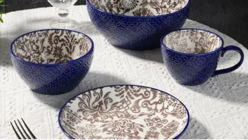 Elegant OEM Colorful Glaze Embossed Serving Ceramic Bowl for Stylish Dining1