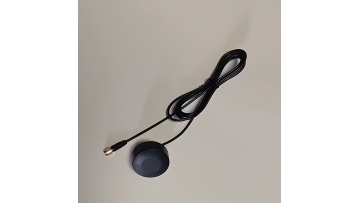 High Gain 698-2700Mhz Omnidirectional Waterproof Outdoor Screw Mount Puck Wireless Wifi GSM 3G 4G Lte Antenna1