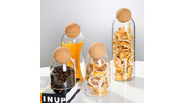 High Quality Price Wholesale Borosilicate Food Glass Kitchen Storage Jar Cookie Tank With Wooden Lid1