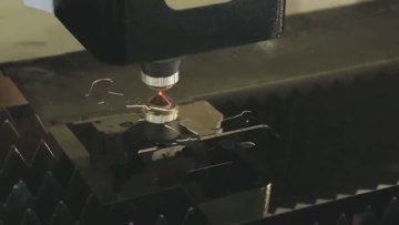 Fiber Laser Cutting Machine - 1530E Model.mp4