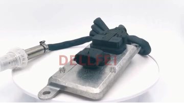 Brand new DAF Nox sensor 5WK9 6626B 1793380