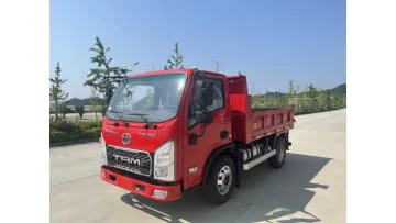 New Arrival Tri-Ring 4X2 7.4cbm Rear Dump Truck1