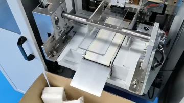 Disposable face towel workshop video