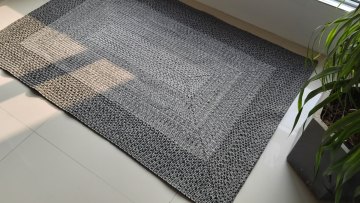 polypropylene braided woven brown indoor outdoor rug carpet woven1