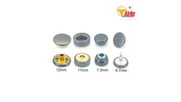 423# Small Riveted Brass Snap Fastener