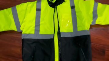 reflective working clothes.mp4