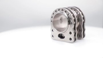 Precision Custom Machining Bolts Screws Plates Mechanical Watches Aluminum Titanium CNC Parts1