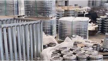 A105 carbon steel forged pipe flange