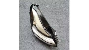 BAINEL Headlamp Right For TESLA Model 3  2019-2020 1077372-10-I 1077376-00-C Used OEM1