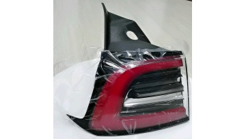 BAINEL Outer Left Tail light  For TESLA Model 3/Y 2021 1077397-00-G 1077397-00-H1