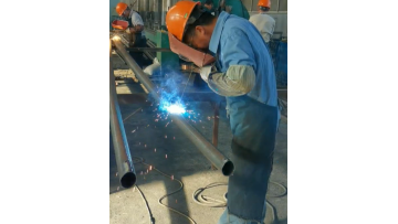 Galvanized rods in plastic spray