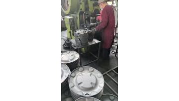 Stylish Wheel Rim with Advanced Design Features