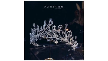 White Ghost Crystal High Grade Crown