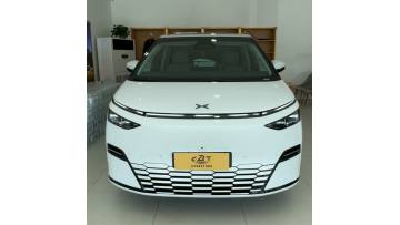 XPeng X9 Panoramic Luxury Electric Mobile Palace