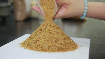 Spray-Dired Corn Husk