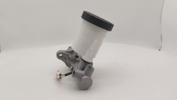 High Quality Auto Brake Master Cylinder For SUZUKI OE 51100-60B101